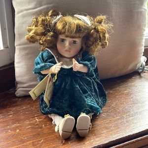 green emerald velvet dress Vintage Victorian Porcelain Doll in a Green Dress Christmas Holiday Do  La  Guanaquita's Closet